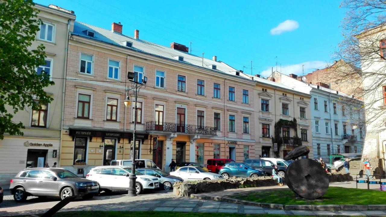 Apartments On Valova 25 Lviv Dış mekan fotoğraf